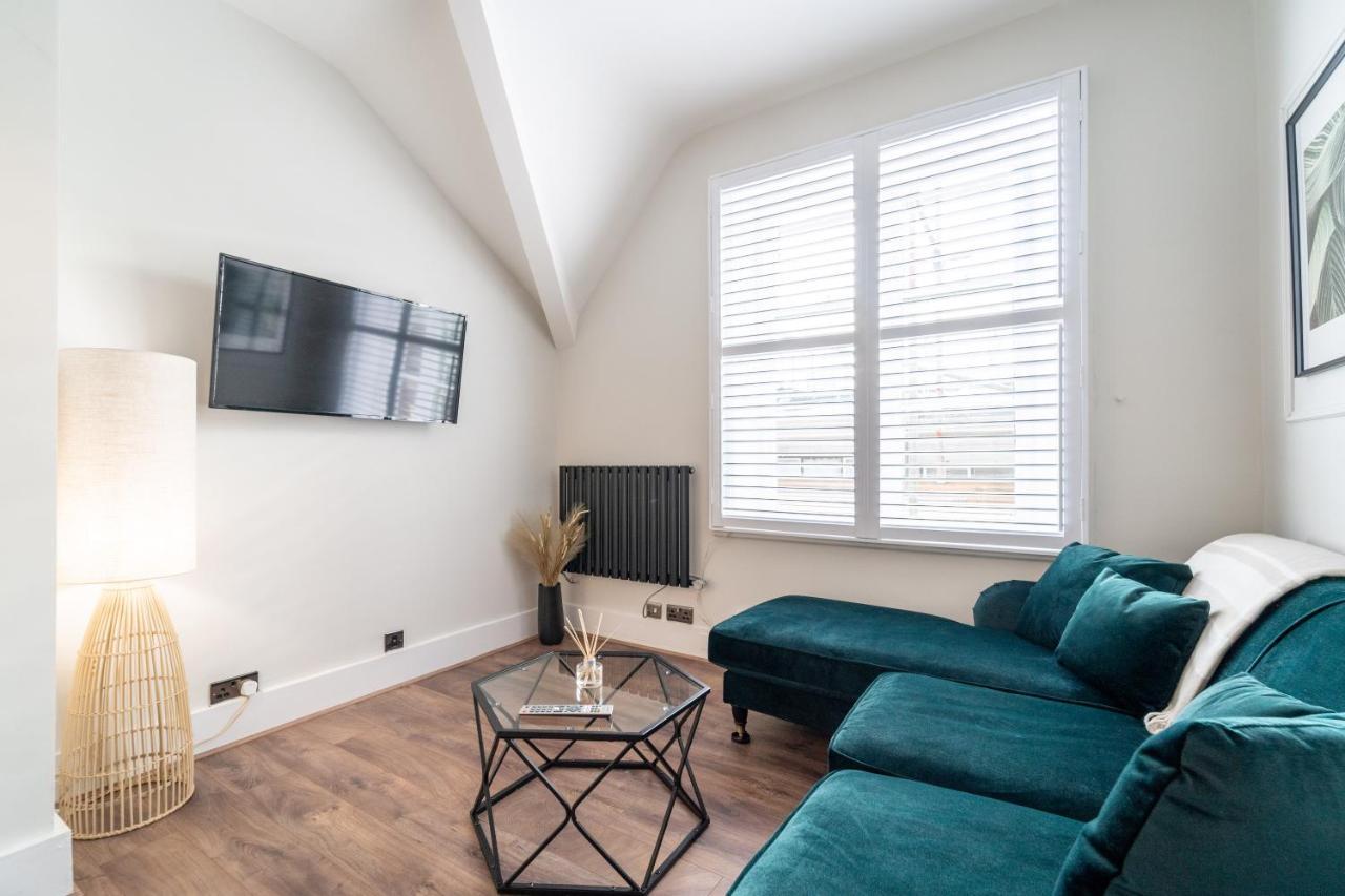 Watergate Penthouse - New 2 Bed Luxury Apartment In City Centre Chester Extérieur photo